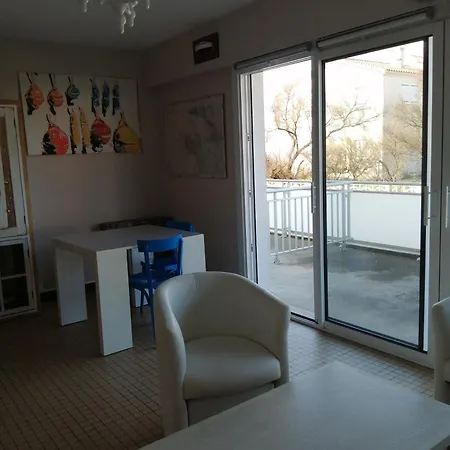 아파트 Terrasse Du 7